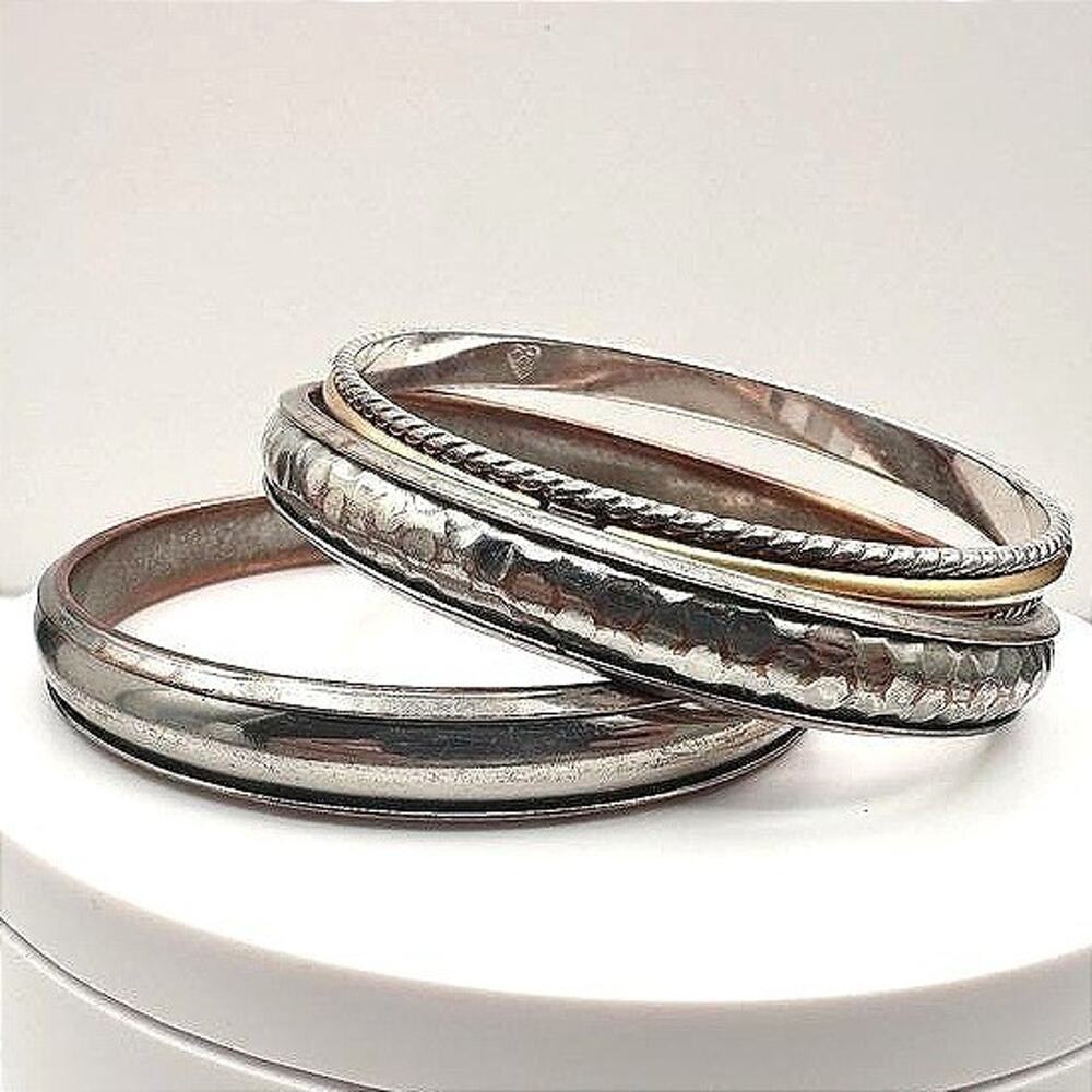 Vintage 80s 90s Metal Bangle Bracelet Set Silver Tone Textured Women's Jewelry